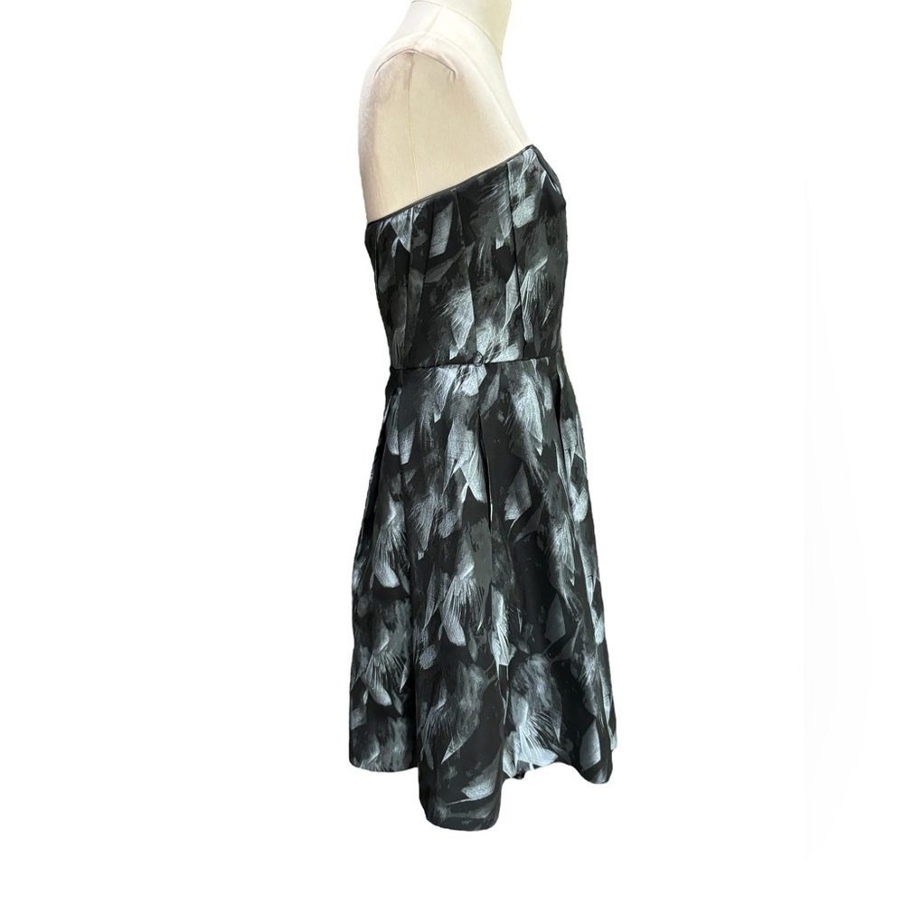 WHBM Strapless Feather Print black and white Dress size 4 - Picture 4 of 14